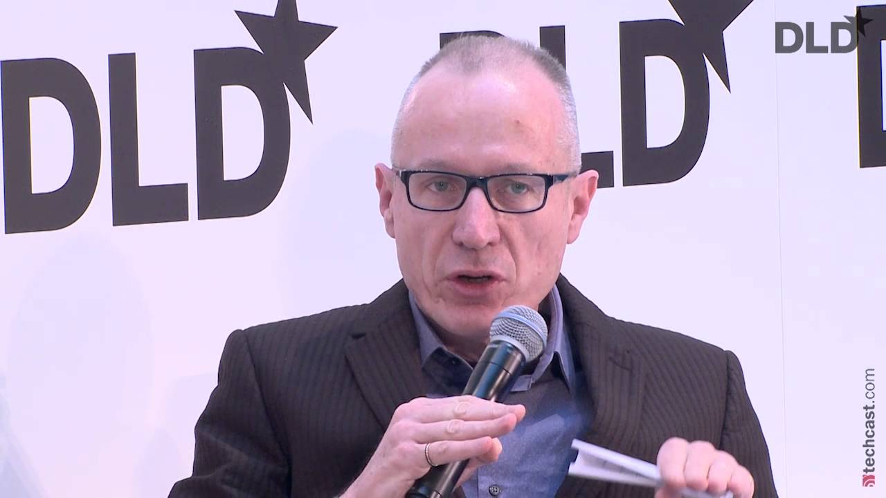 How Will Publishers Survive? (Robert Thomson, CEO at NewsCorp & Zanny Minton-Beddoes) | DLD16