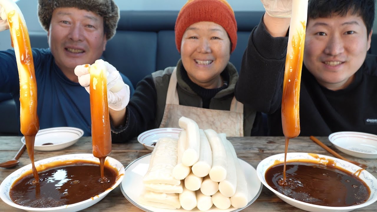 갓 뽑아낸 떡을 직접 만든 조청에 찍어~ (Grain syrup & Rice cake) 요리&먹방!! - Mukbang eating show