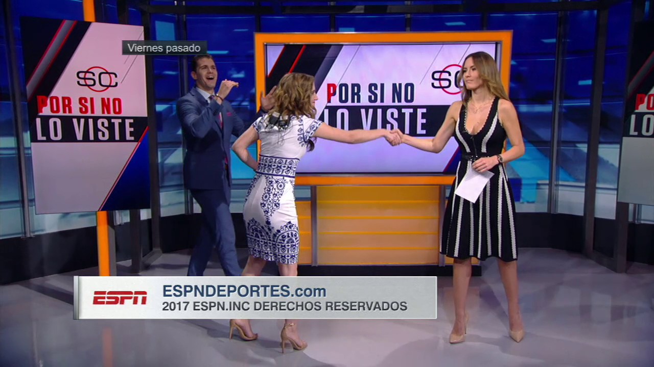Miroslava paga apuesta de Clásico regio