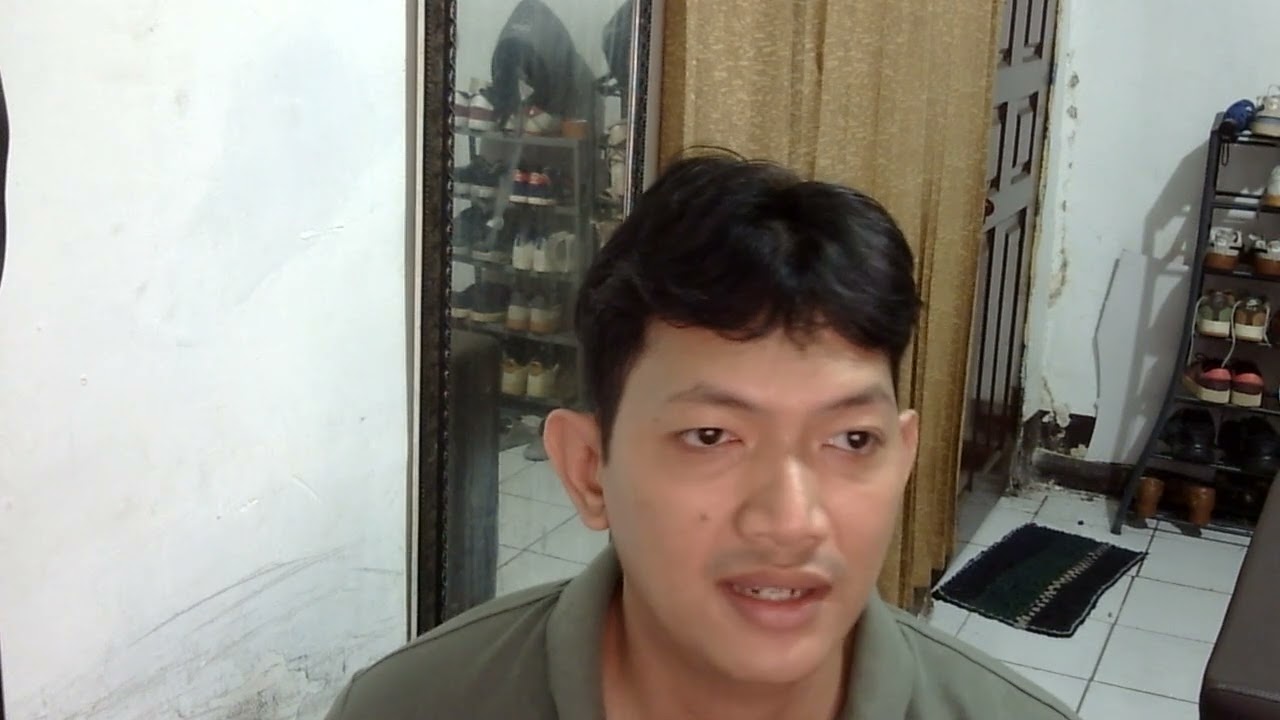 UAS MANAJEMEN PROYEK DIVINDRA 240201020006