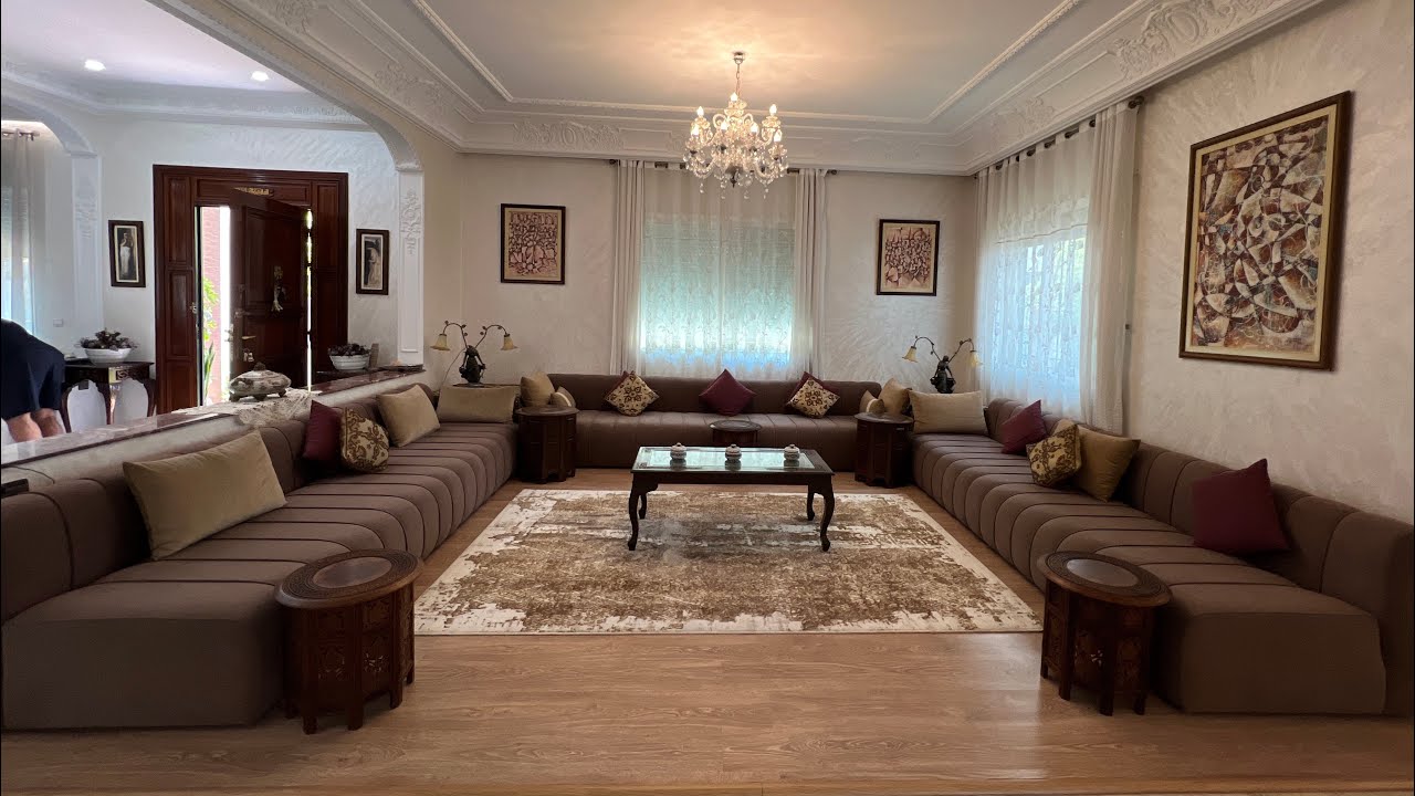 فيلا للبيع غاية في الجمال و الروعة 😍 لي شافها يعشق يسكن فيها ❤️