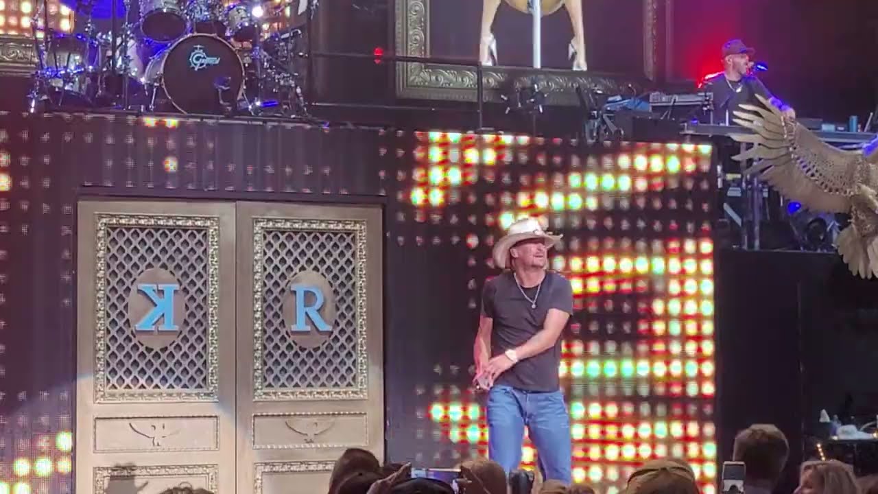 Kid Rock - Cowboy 9/16/22 @ Pine Knob