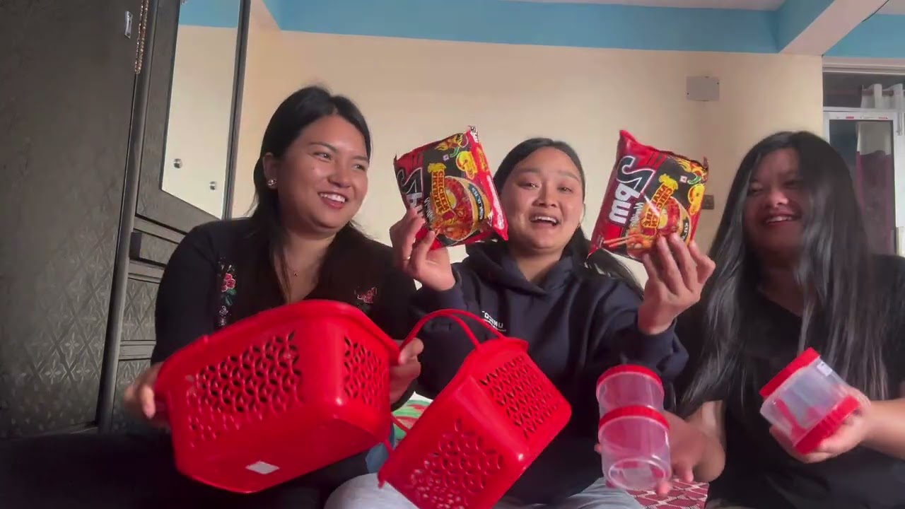 Colour gift exchange game with sisters 🥰 