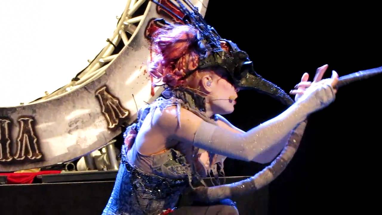 Emilie Autumn - Intro + 4 o'Clock | Corona Theatre , Montreal 15/02/11 | [HD]