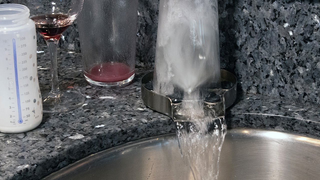 Revolutionize Your Kitchen Cleanup with the New Countertop Glass Rinser