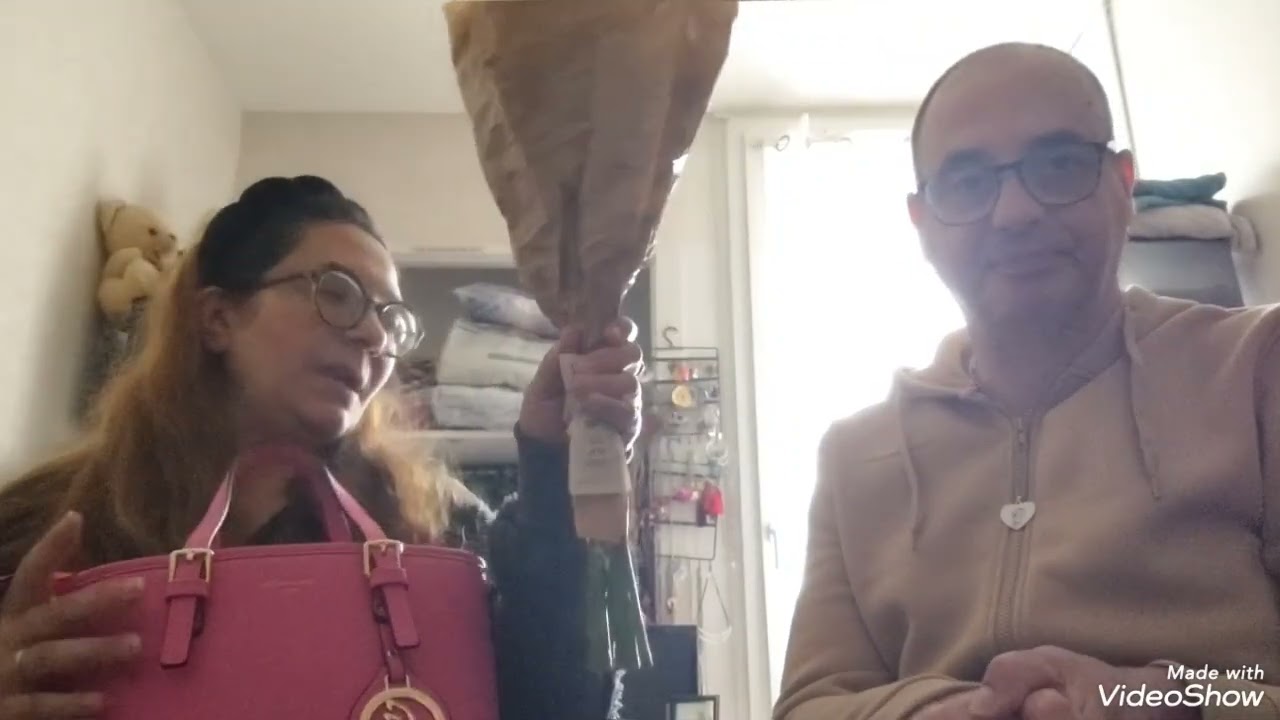 Nos cadeaux respectifs de la saint Valentin. 🥰🥰😘😍