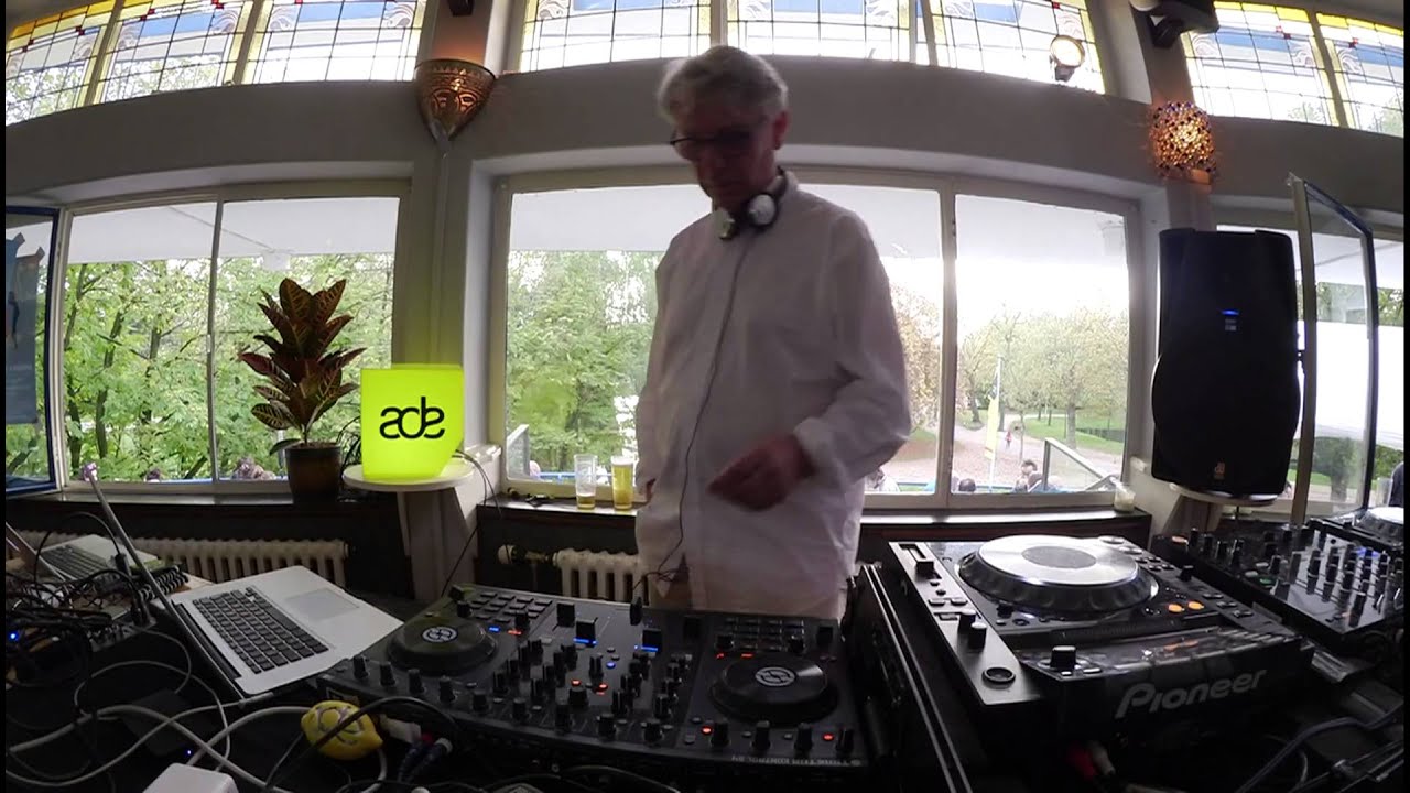 Renaat @ Amsterdam Dance Event, 't Blauwe Theehuis, Amsterdam (17-10-2014)
