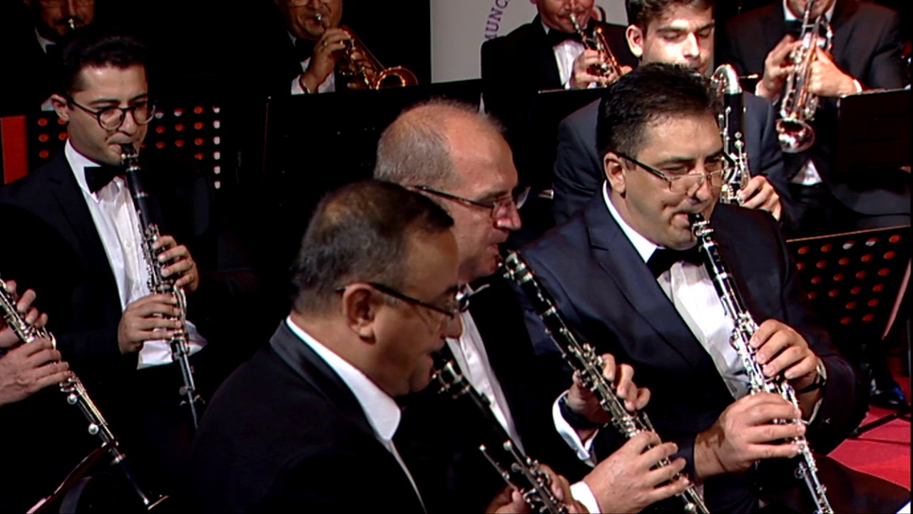 Romanian Symphony Wind Orchestra - Helenenmarsch