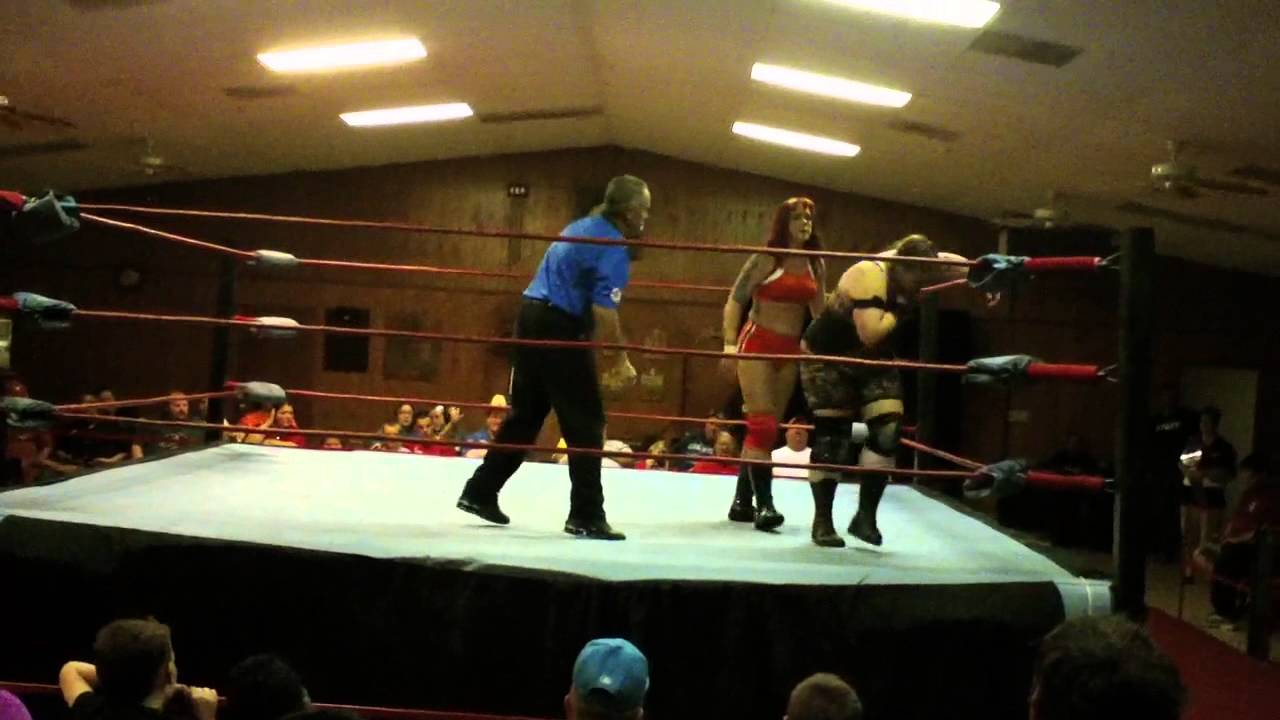 Bree Ann vs Miss Dislexia