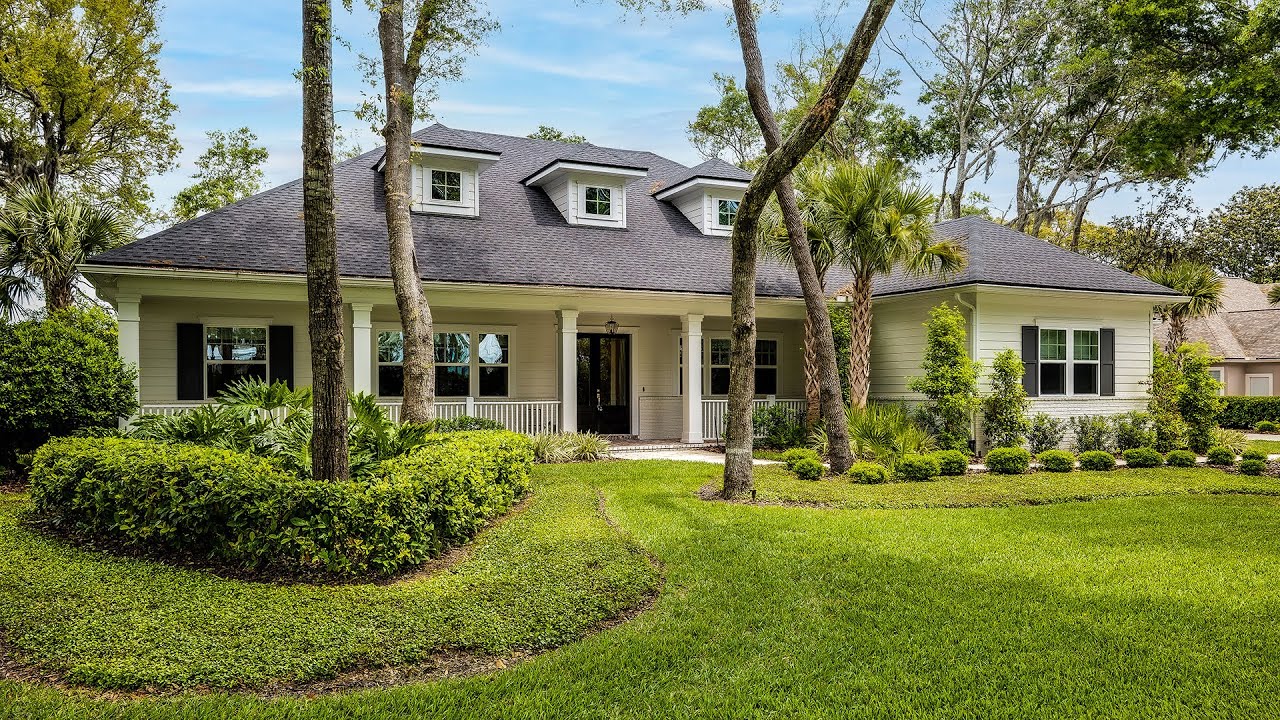 $1.3M Custom Home On The INTERCOASTAL - Queens Harbor FL Real Estate Tour
