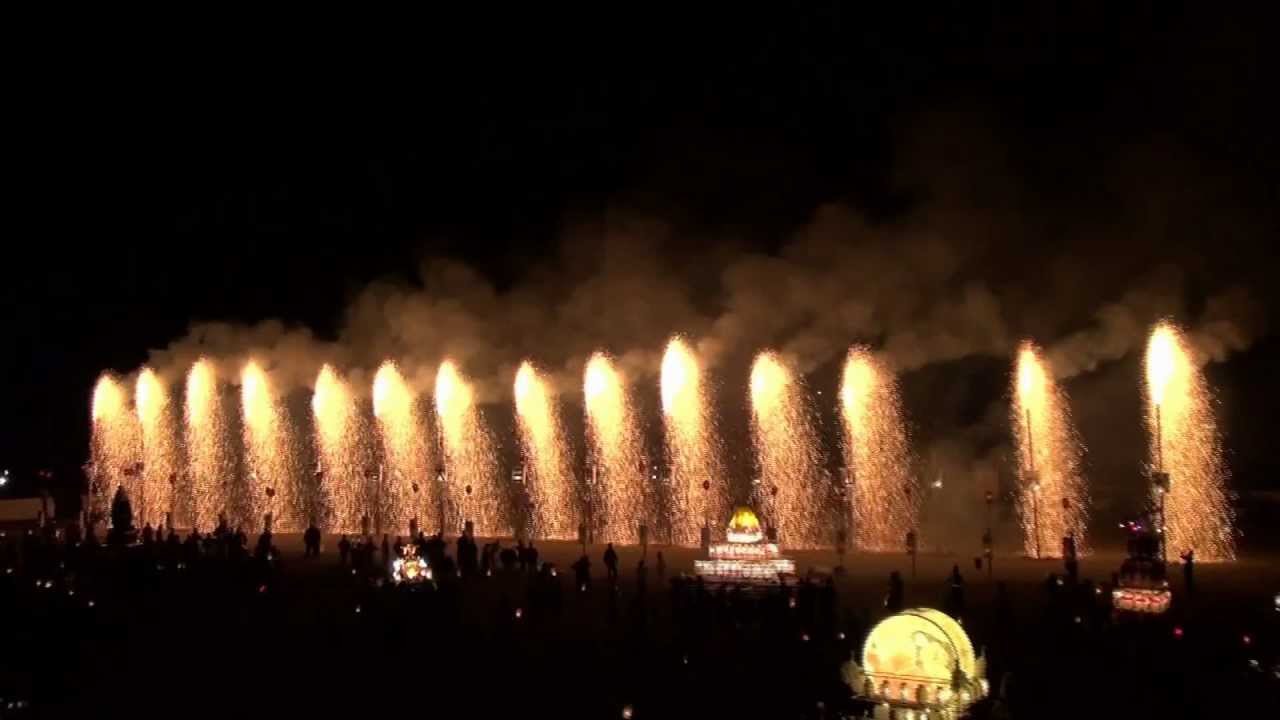 ２０１１今宮郊戸八幡宮秋季祭典花火大会　１５本の大三国一斉点火