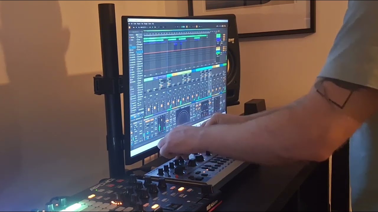 Acid jam with the Behringer TD3