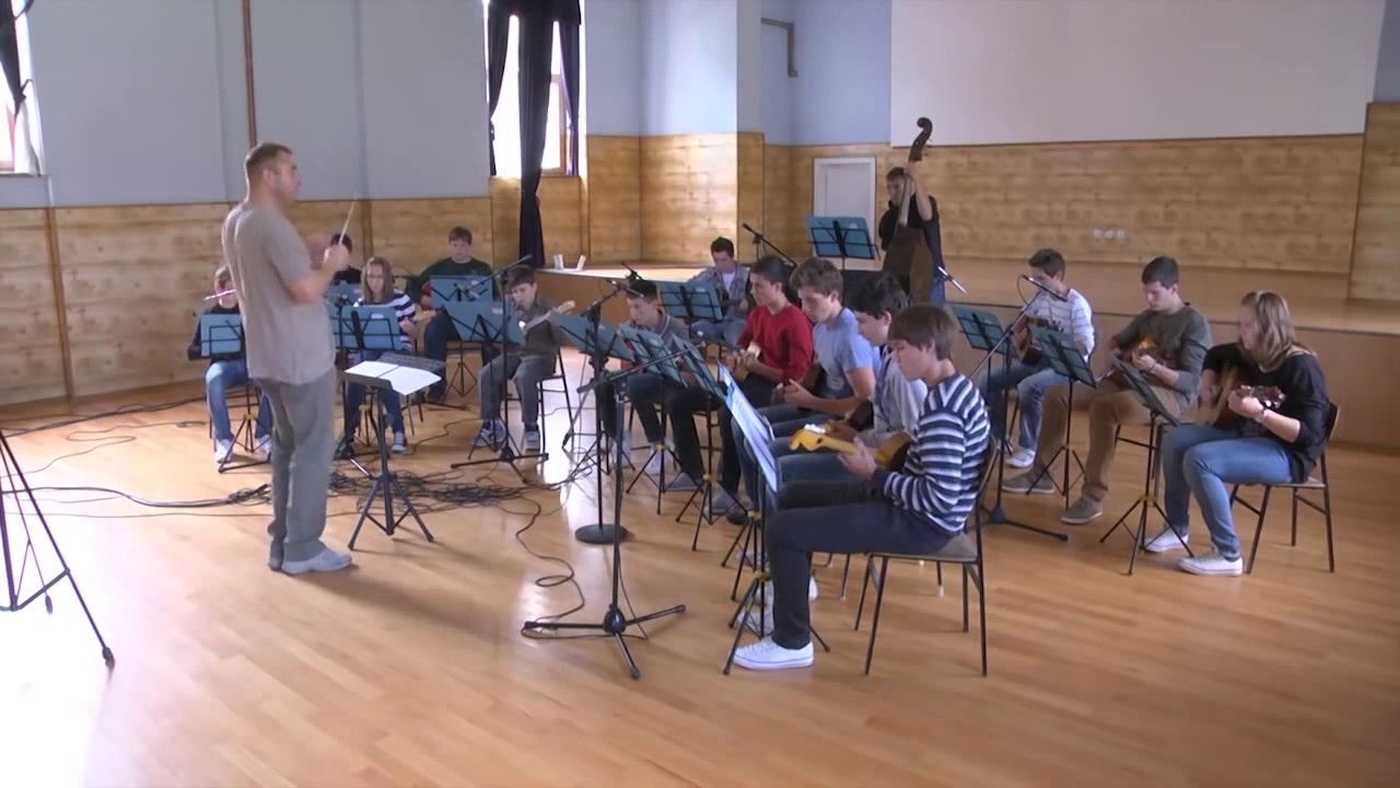 Vrtuljak - Tamburaški orkestar KUD-a Mihovljan