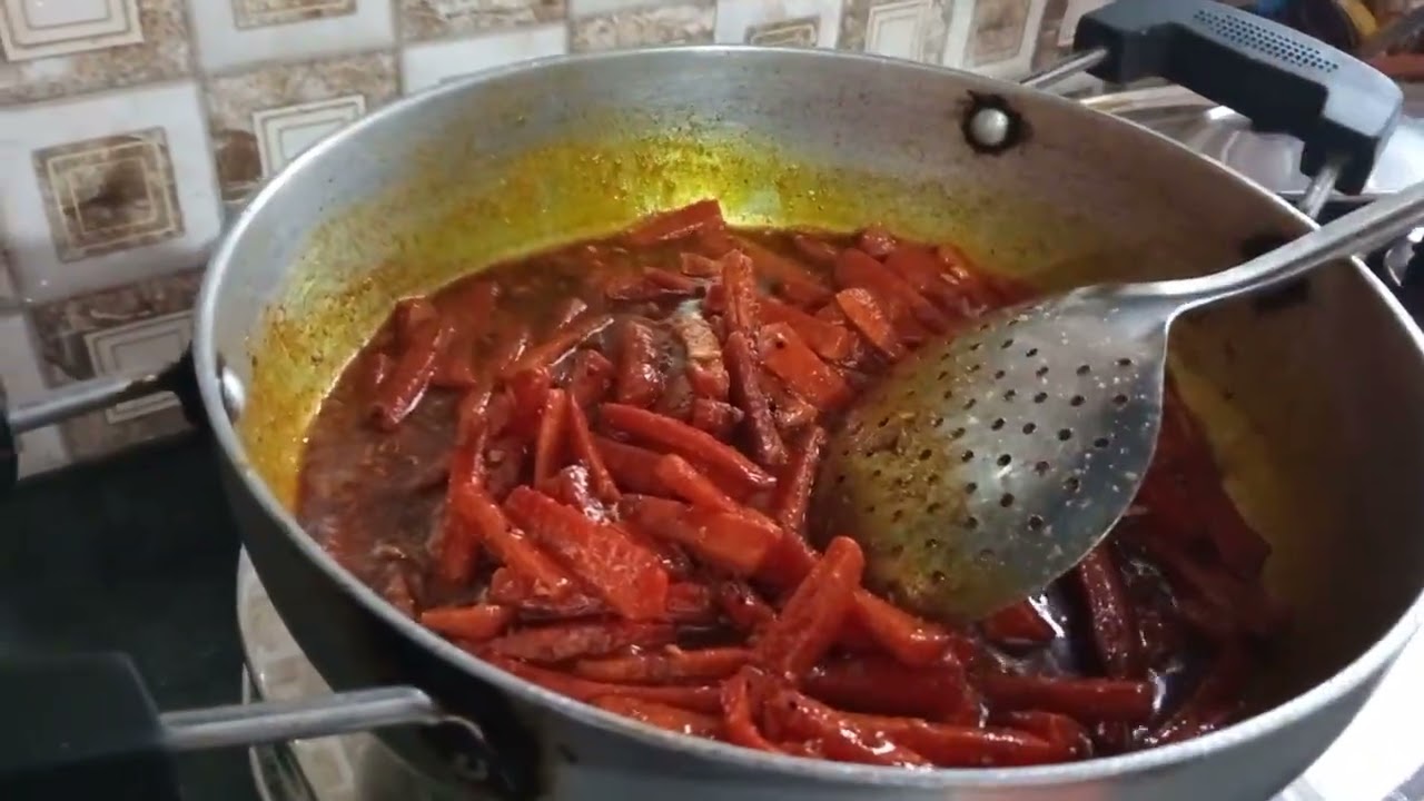 ਅਚਾਰ ਬਣ ਕੇ ਤਿਆਰ ਹੈ ਜੀ gajar da very tasty achar 