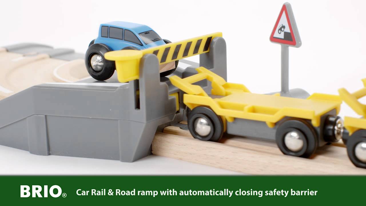 BRIO World - 33212 Rail & Road Car Transporter Set