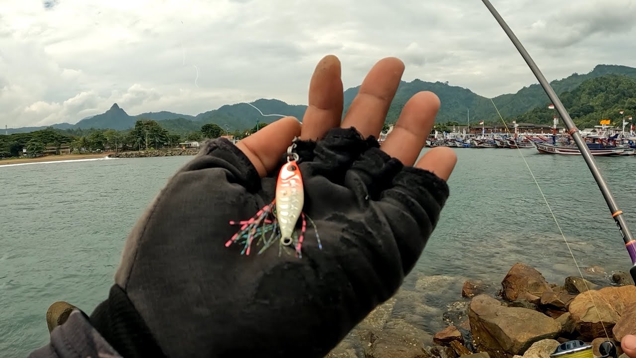REJEKI‼️LAMA GAK KESINI UMPAN MICRO JIG 10 GRAM MASIH ADA HASIL || CASTING JIG DI PINGGIRAN LAUT