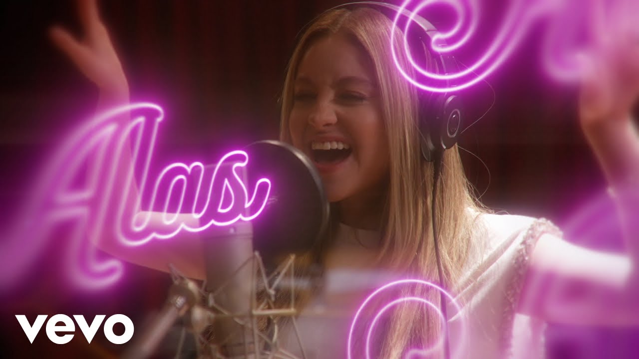 Elenco de Soy Luna, Karol Sevilla - Alas - Versión 2026 (De 