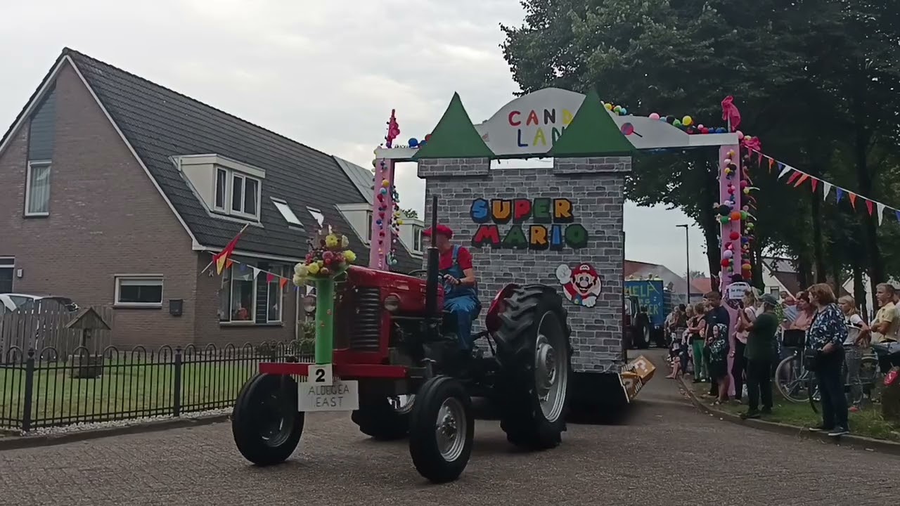 Optocht dorpsfeest Aldegea / Oudega (Sm.) 6 September 2024
