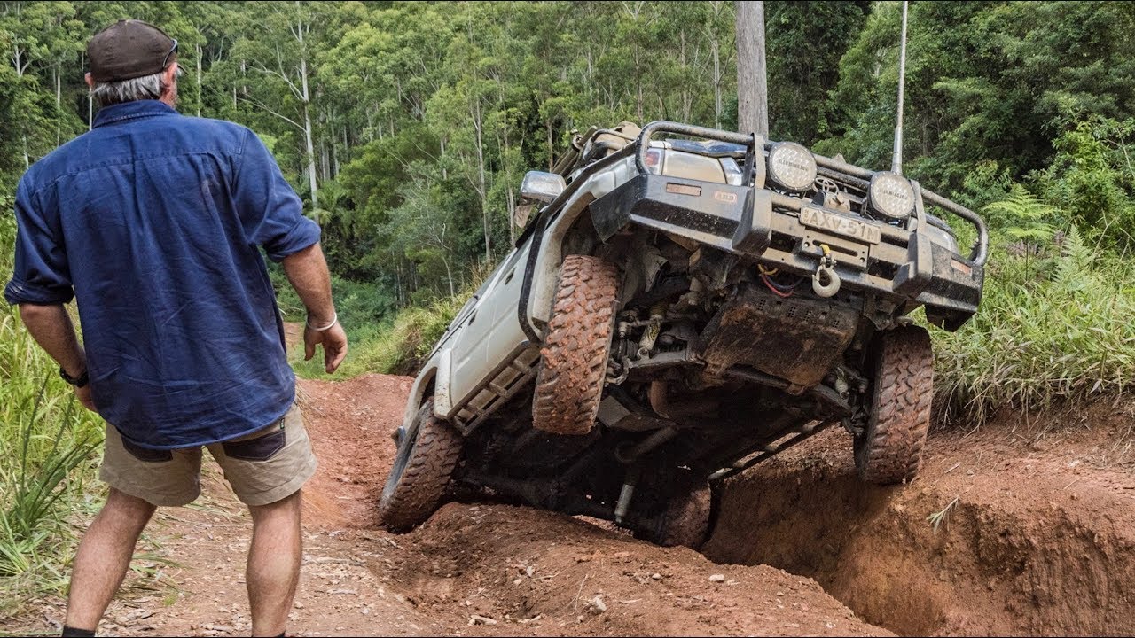 Wild Bush to Beach 4WD Adventure! Coffs Harbour - Wheel Lifts, Slippery Mud, Climbs, Amazing Camping