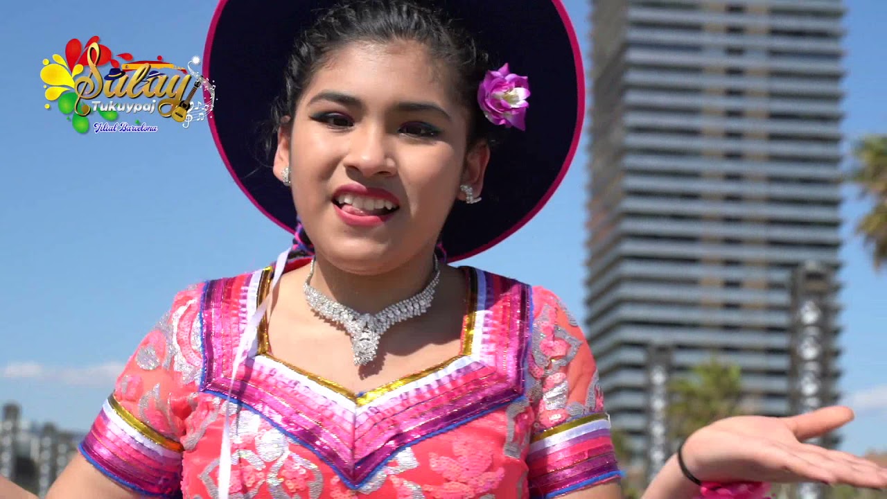 Salay Tukuypaj filial Barcelona ( Cristina cardozo Jaldin ) la vida es una cholita