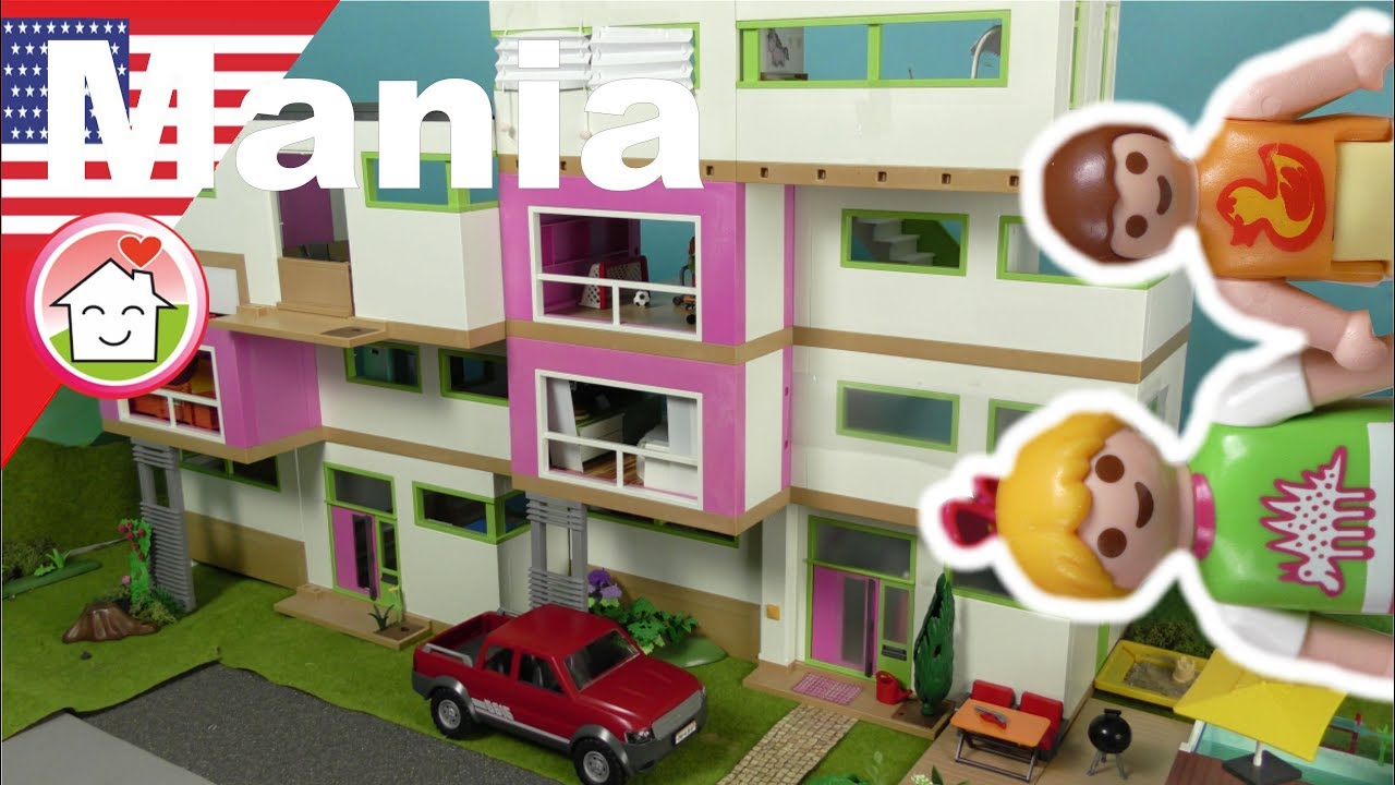 Playmobil Playmomania – The Mega Luxury Mansion - The Hauser Family