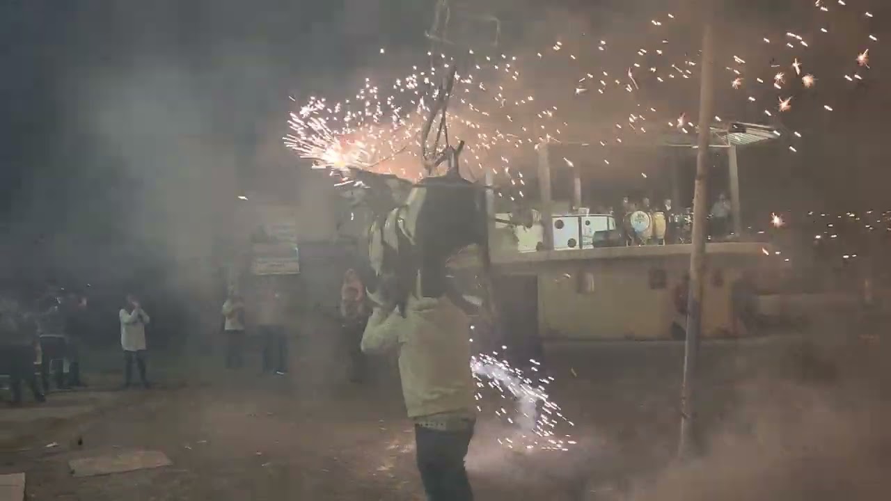 Hermosa Quema del Castillo Guzho 2022