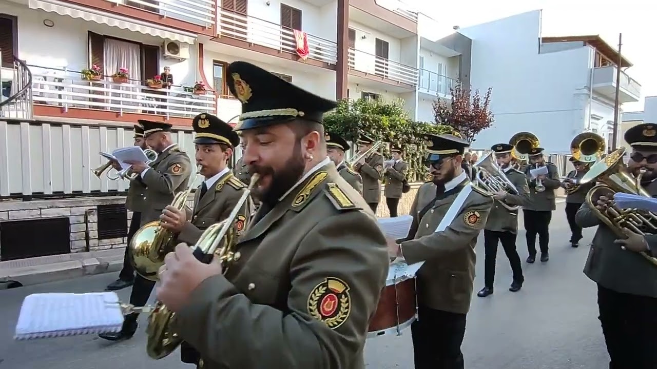 Marcia Andreina Banda di Triggiano 11/11/23 Adelfia Processione di San Trifone