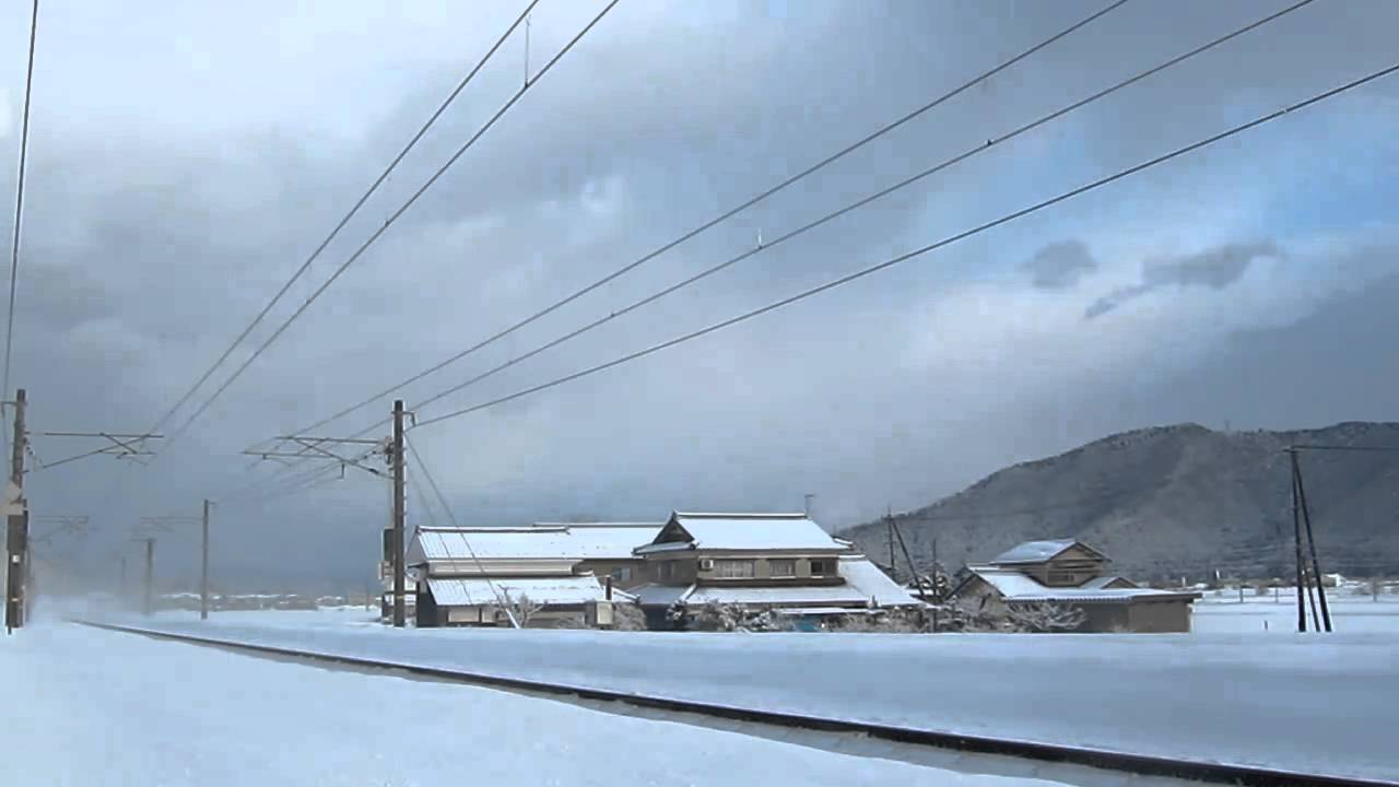 まもなく引退！雪煙を上げて走る419系
