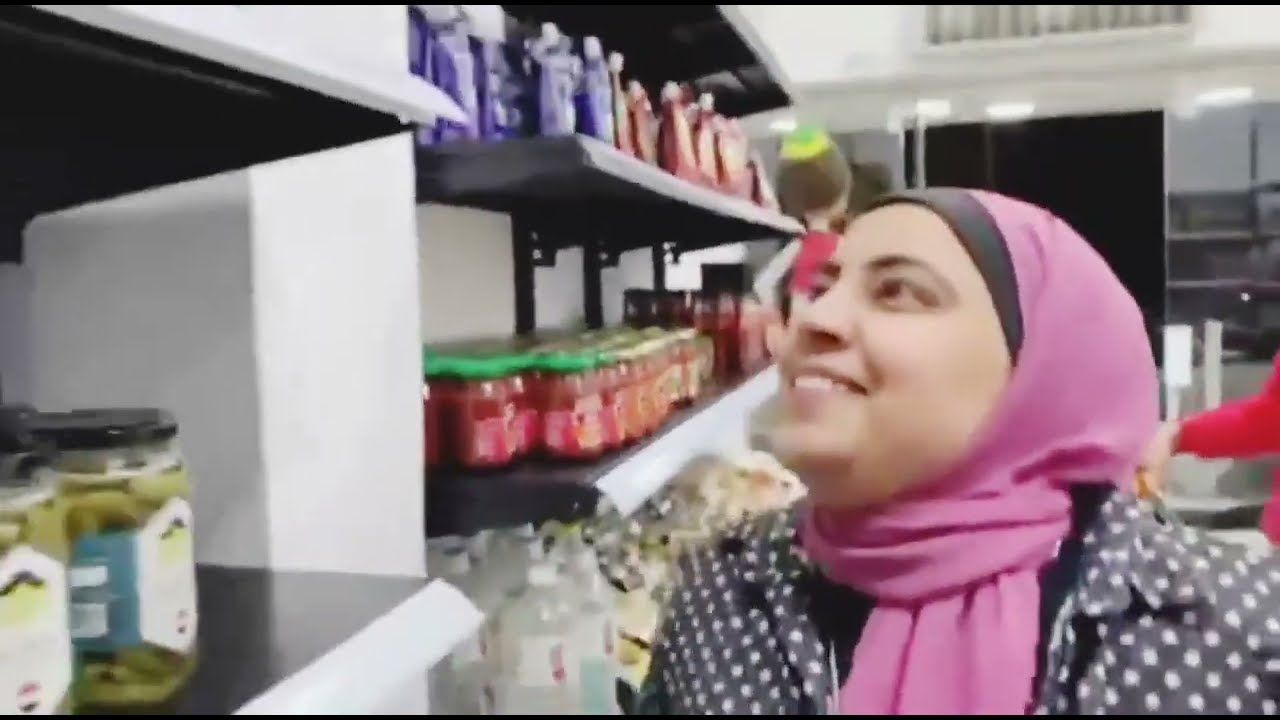 مى اطلقت بعد ما نزلت جابت حاجة رمضان