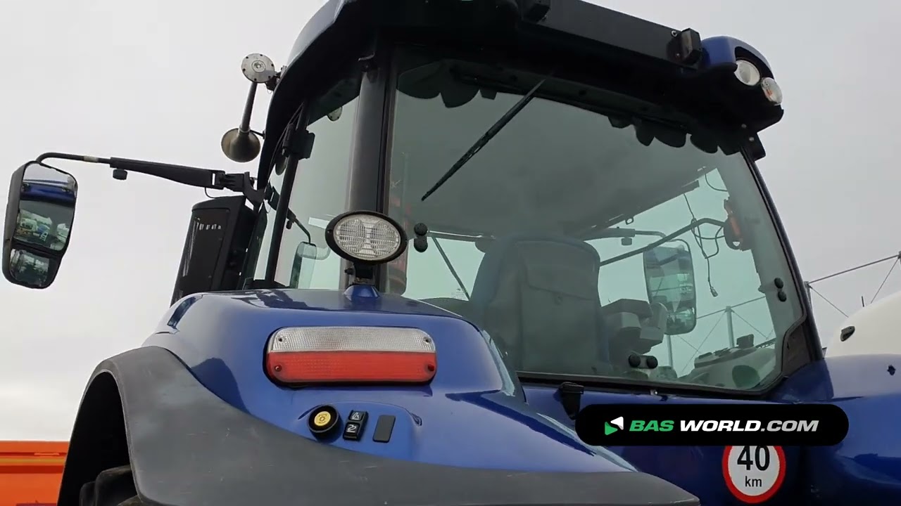 70190188 New Holland T8.320 UltraCommand