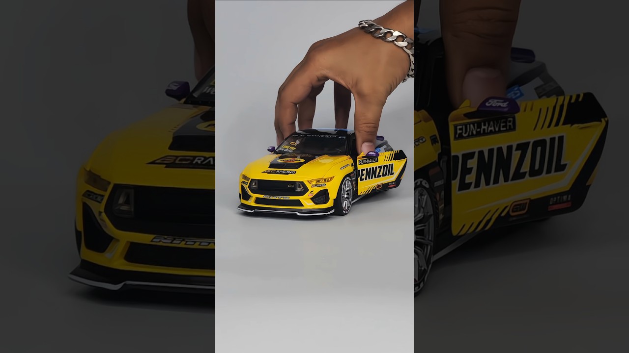 Unboxing the amazing FORD MUSTANG RTR  - Chelsea DeNofa #mustang #cars #asmr #automobile #car #truck