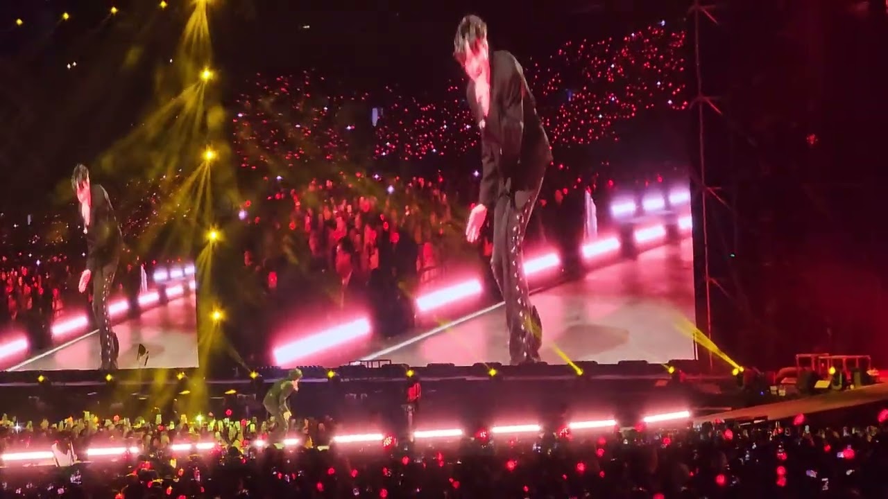 251031 Jung Kook(정국) - Standing Next to You | #RUNSEOKJIN_EP.TOUR_ENCORE