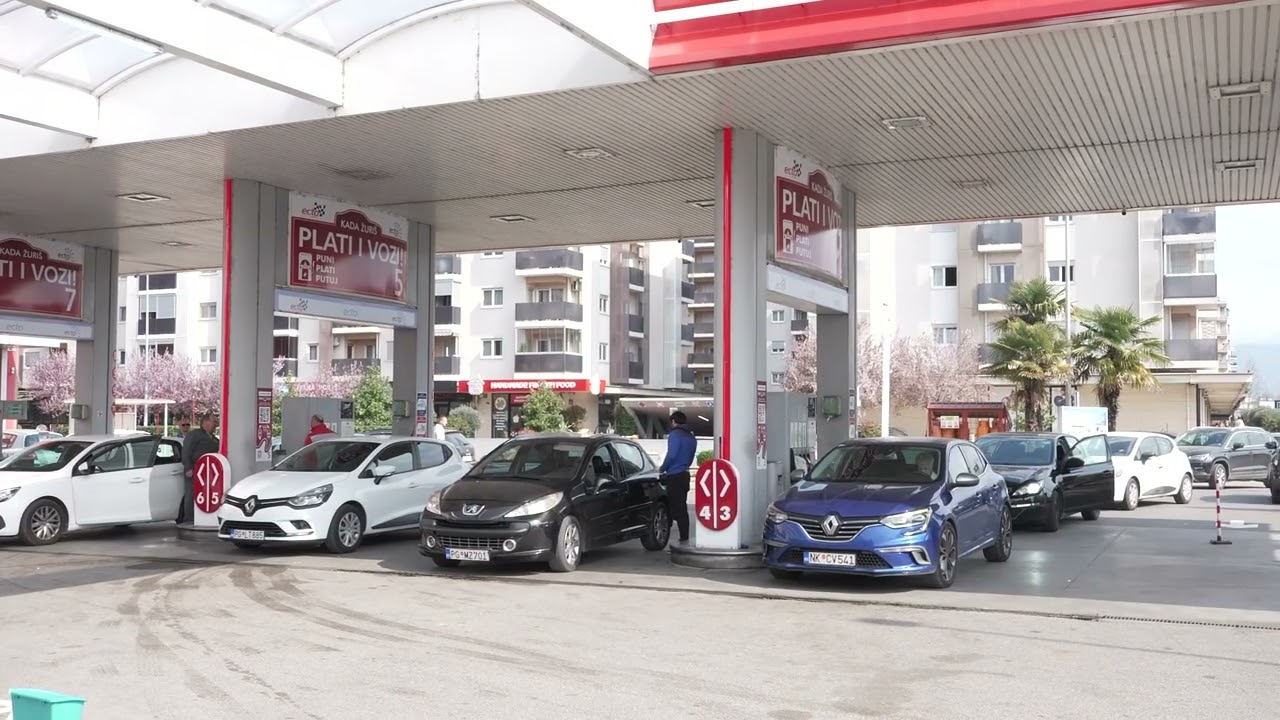 Podgorica, Gužve na benzinskim pumpama KADROVI
