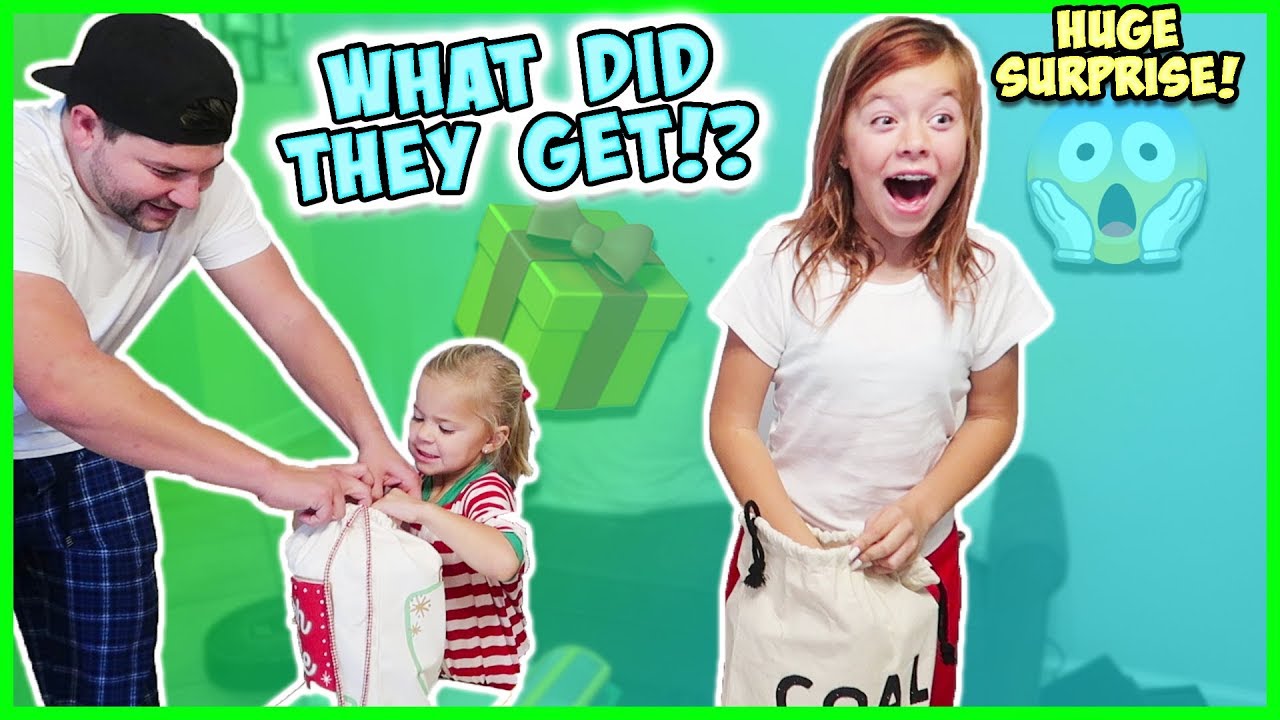 SmellyBelly TV CHRISTMAS SPECIAL!! SURPRISE TWINS?! / SmellyBellyTV