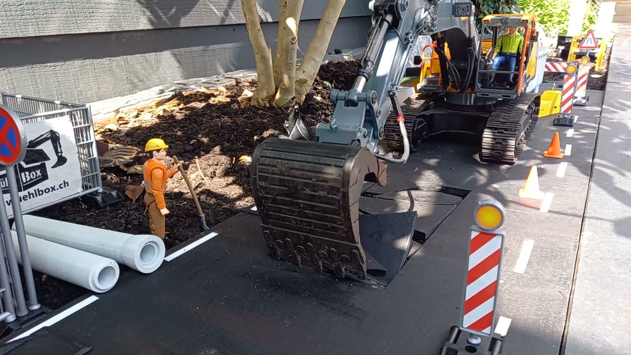 VOLVO EC160E break the road and dig for a new road part 01