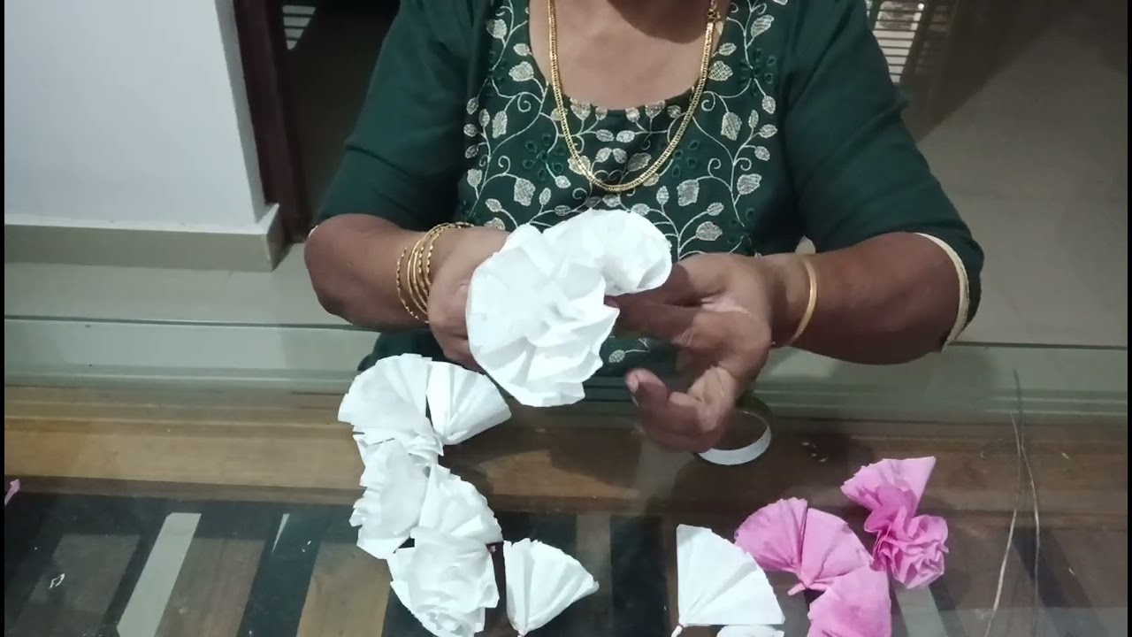 ടിഷ്യു പേപ്പർ കൊണ്ട് പൂക്കൾ