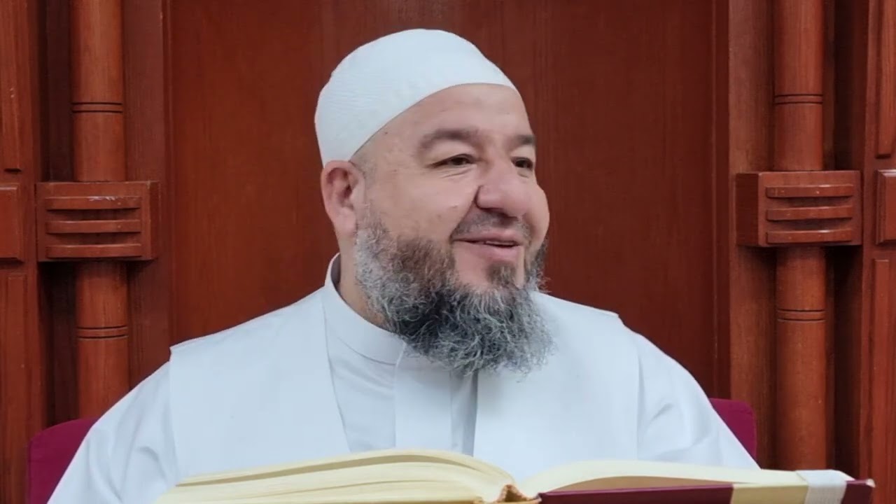( قوله تعالى: ترجي من تشاء منهن وتؤوي إليك من تشاء ) - كتاب معالم السنّة النبوية