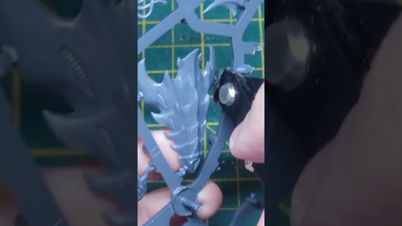 Building Tyranid Neurothrope #neurothrope #warhammer40k #warhammer #tyranids #40k #hobby #leviathan
