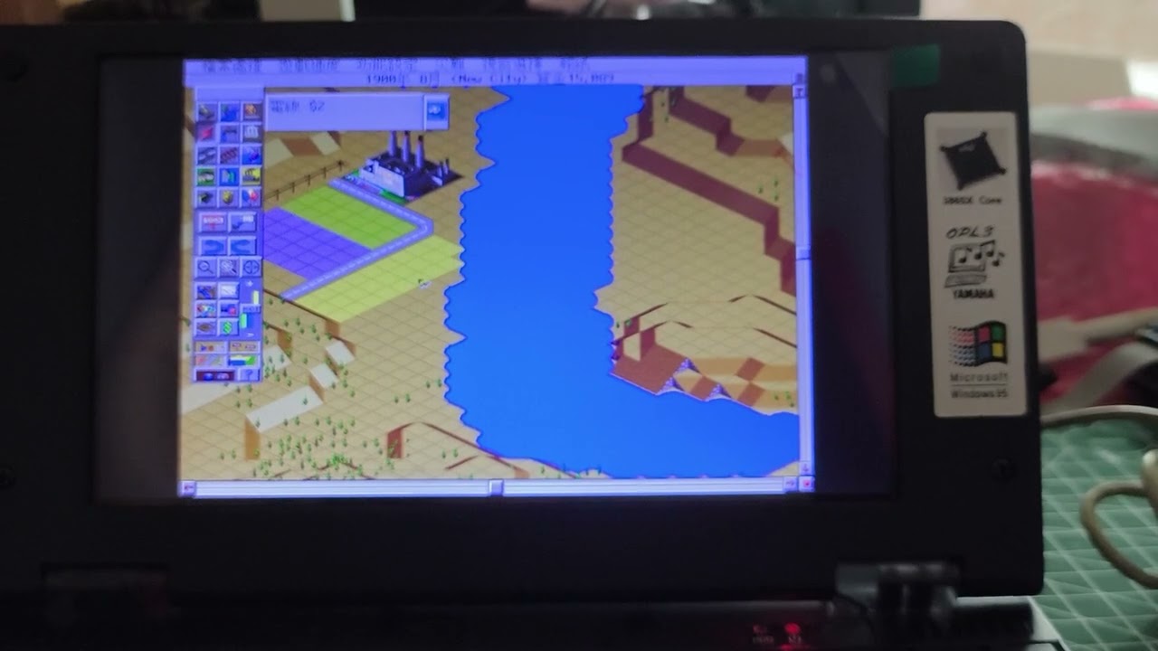 Pocket386 running Simcity2000