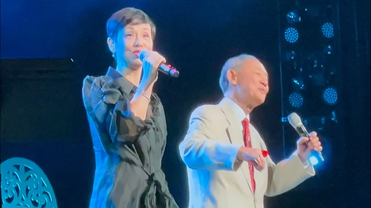 Jose Mari Chan sings with his daughter on stage! ❤️ Heartwarming Songs -#concert #heartwarming