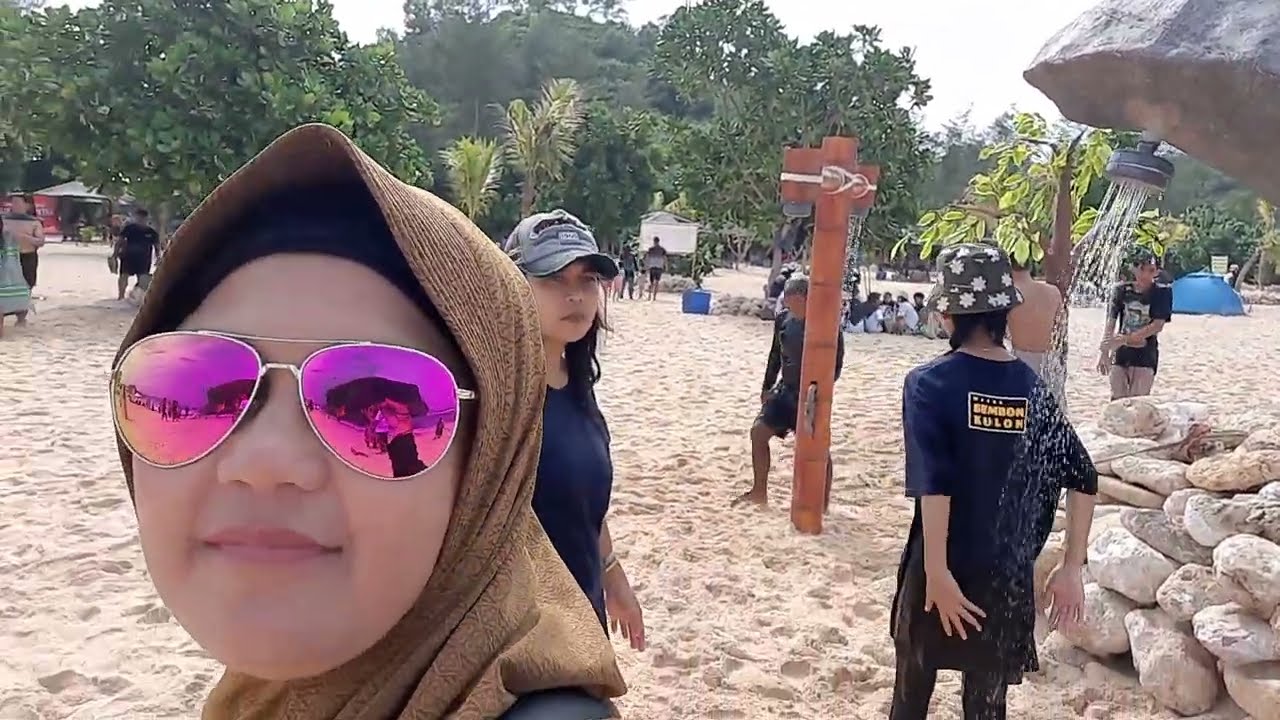 PEMANDANGAN YANG INDAH