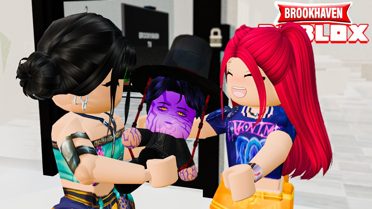 BÉBÉ JINU ADOPTÉ PAR LES HUNTRIX DANS BROOKHAVEN RP ROBLOX