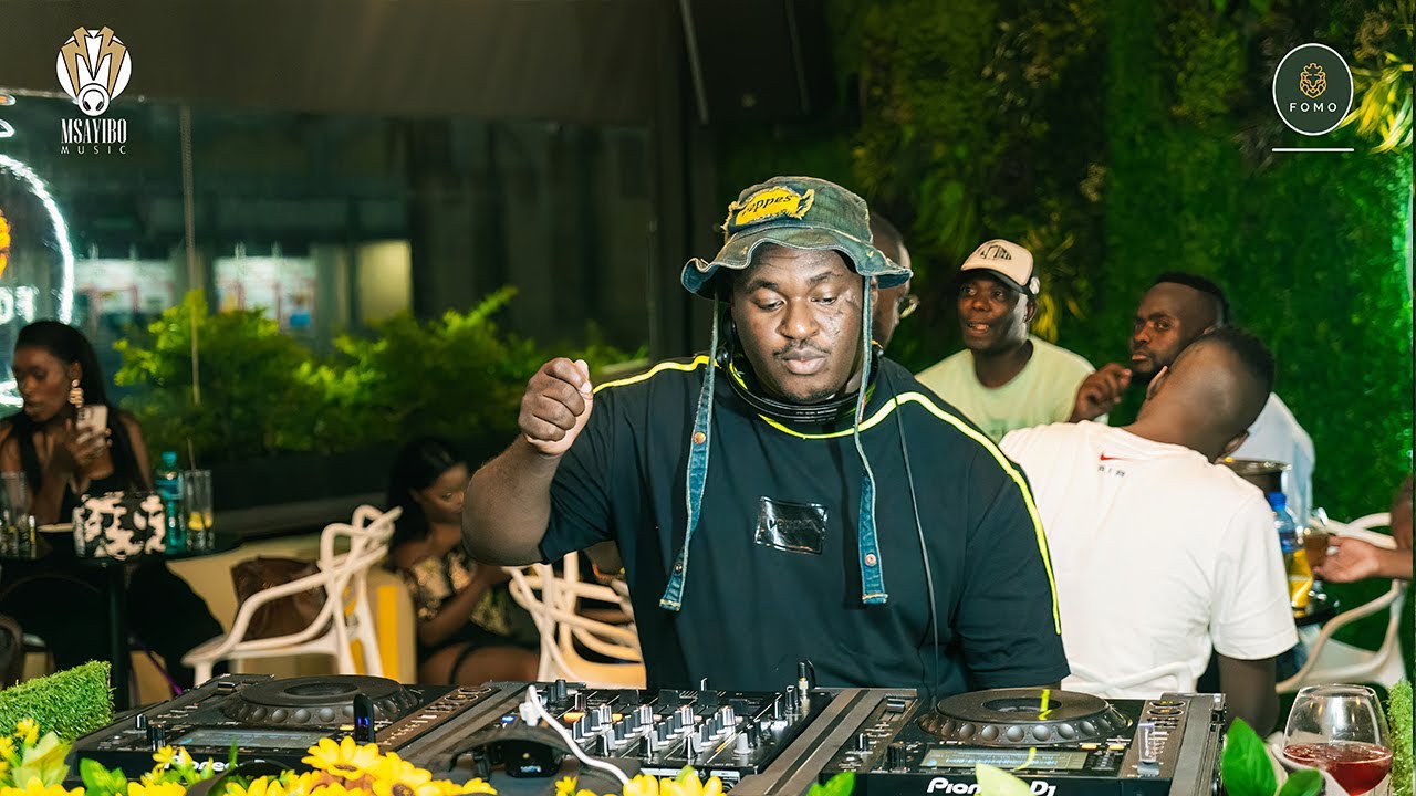 Afro House | African Sunset Mix 24 live at FOMO with Fhiso