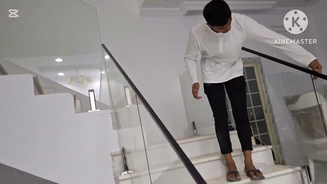 modern glass railing design for stairs