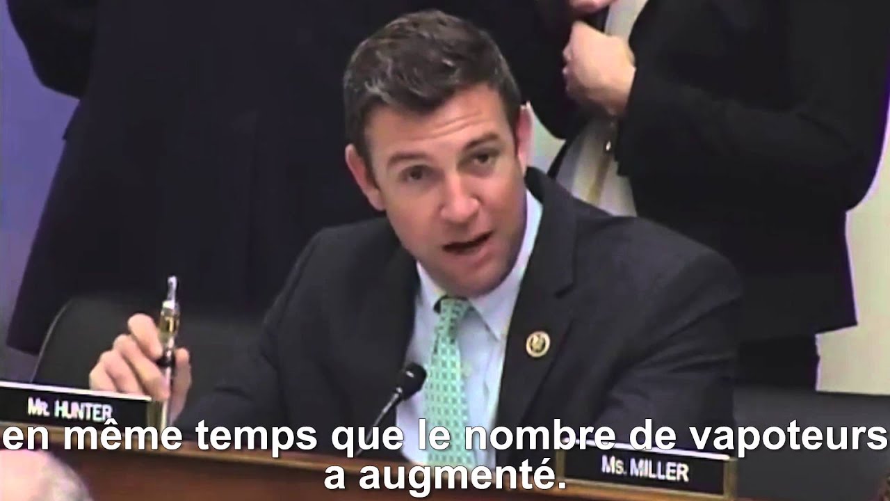 Pour d&eacute;fendre la cigarette &eacute;lectronique, ce d&eacute;put&eacute; am&eacute;ricain... vapote devant ses coll&egrave;gues