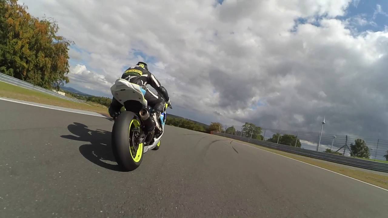 Bilster Berg mit Jürgen Elbow Down, Wheelie, Suzuki GSXR, Suzuki Gladius