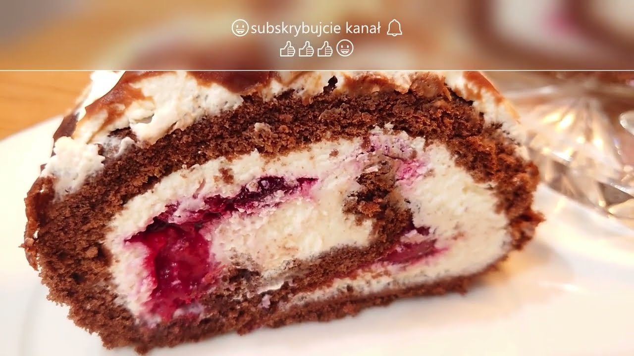 Pyszna rolada czekoladowa z wiśniami i mascarpone bez glutenu ❤️Roulade with mascarpone & cherries