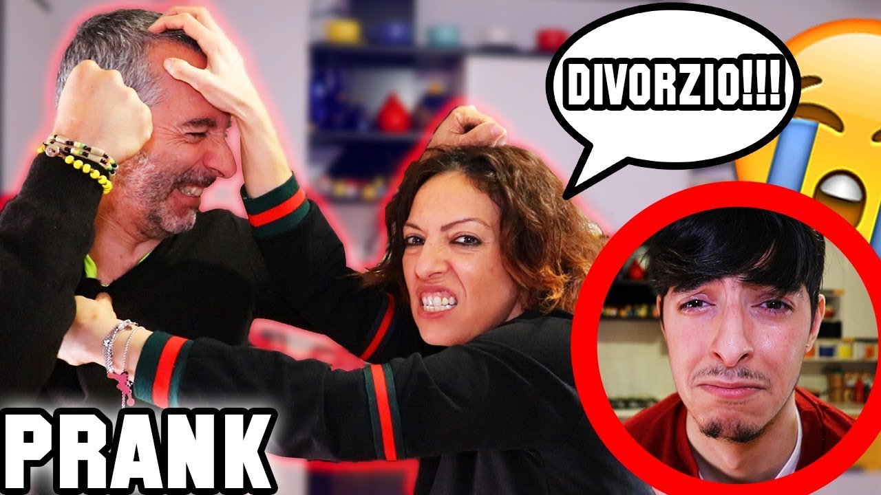 I MIEI GENITORI DIVORZIANO DI FRONTE A ME! - SCHERZO - *HO PIANTO...*