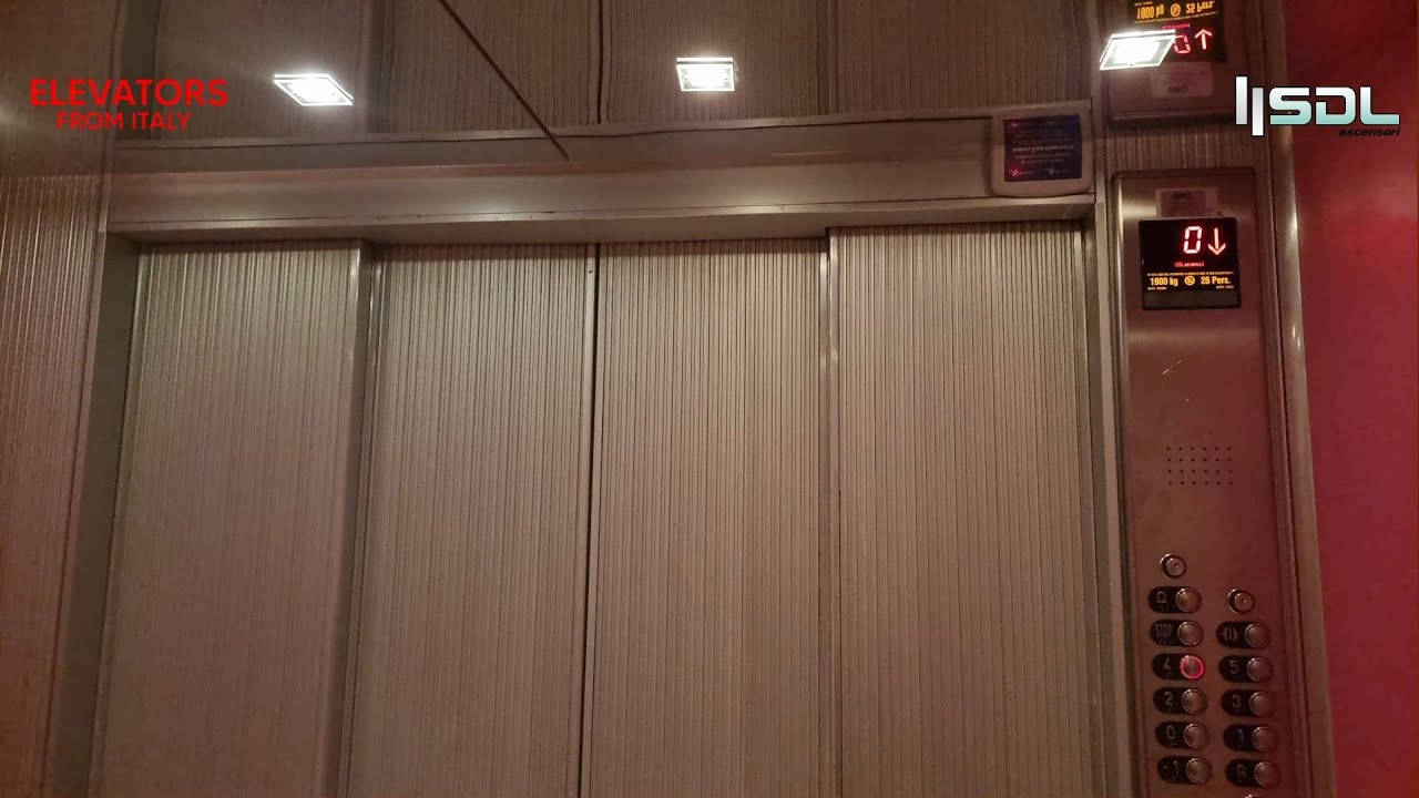 2 1973 Unknown (Mod. 2019 SDL) traction elevators@La Rinascente Torino Mall - SC, Turin, Italy