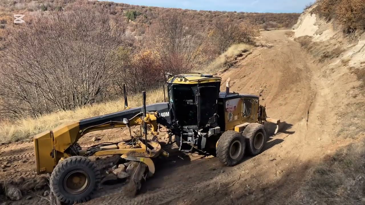 CAT 140M GRADER BOZUK YOLLARIN ONARIMI NASIL YAPILIR, #roadwork  GRADER road #construction 